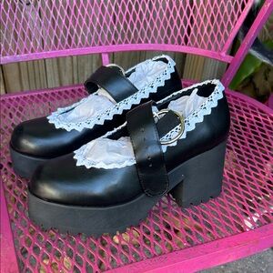 dELiA*s Black Platform Mary Janes with White Lace